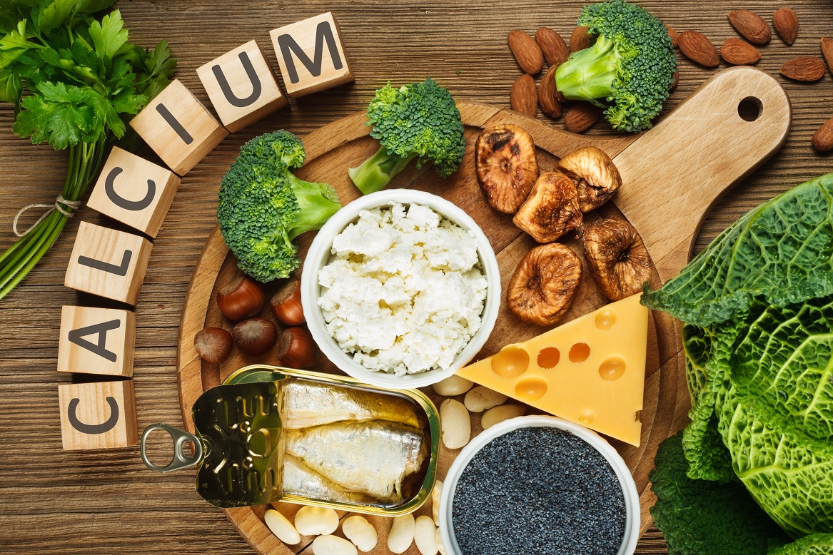 Calcium – Aufgaben im Körper, Vorkommen in Lebensmitteln und Mangelsymptome erkennen und beheben